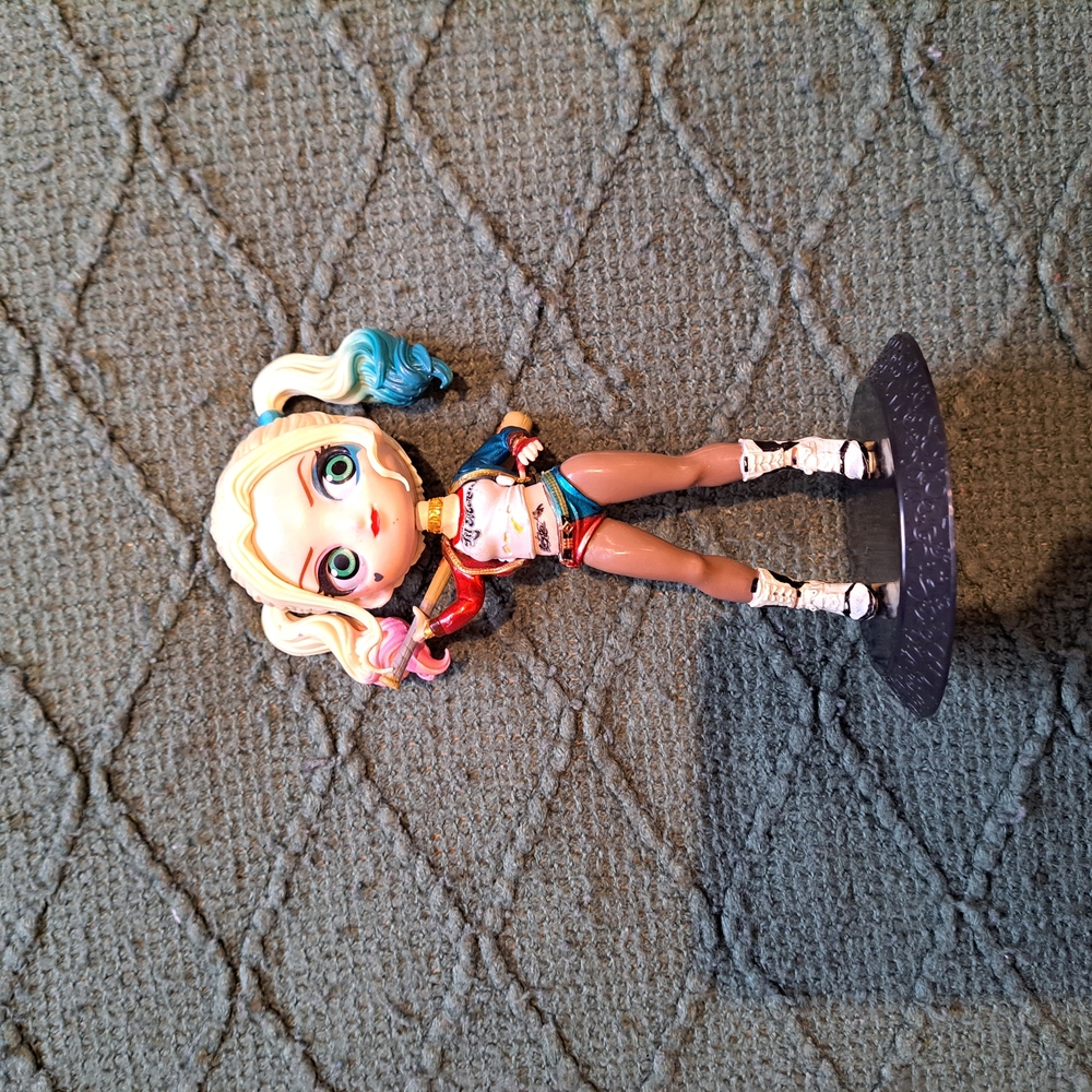 Harley Quinn Figure